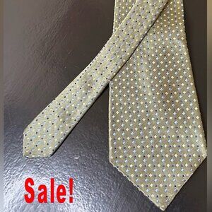 Murano Green 100% silk Tie with Diamond Pattern